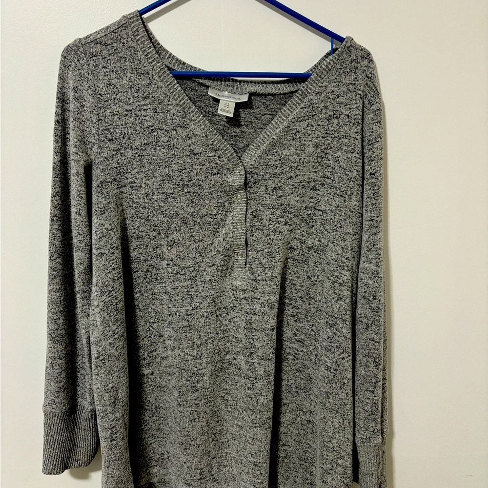Motherhood maternity sweater